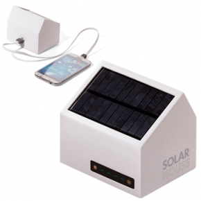 Power bank solar para escritorio con forma de casa y cable usb para moviles iphone